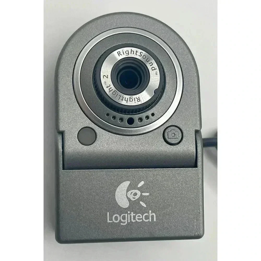 Logitech USB Webcam V-UBG35 Right Light 2 Right Sound, Case &‎ Software Tested